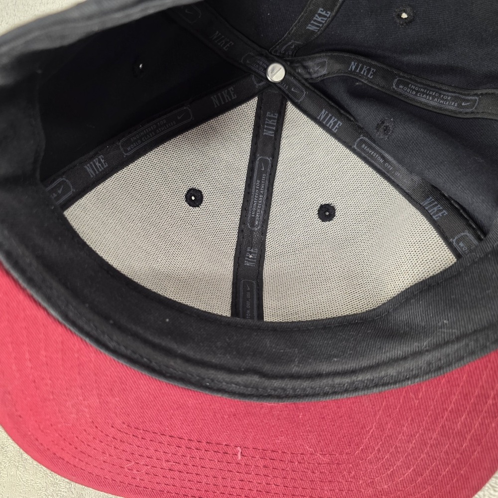 Vintage Nike Hat Cap Snap Back Black Red Swoosh Baseball World Class Athletes - Picture 13 of 14
